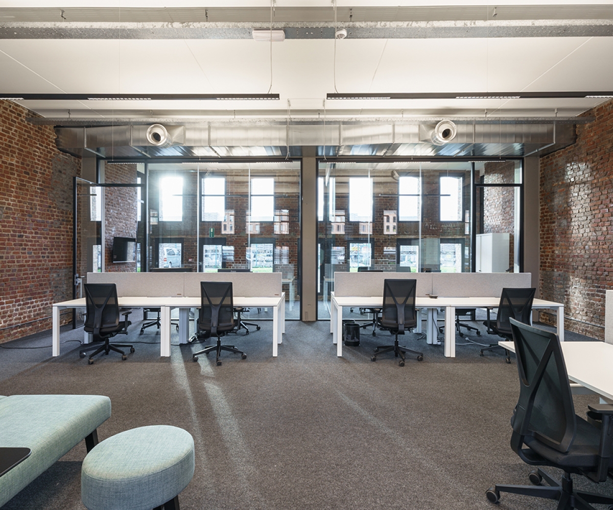 Bedrijfsgebouw met industriële look